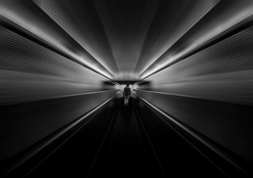 Alone von Oussama Mazouz