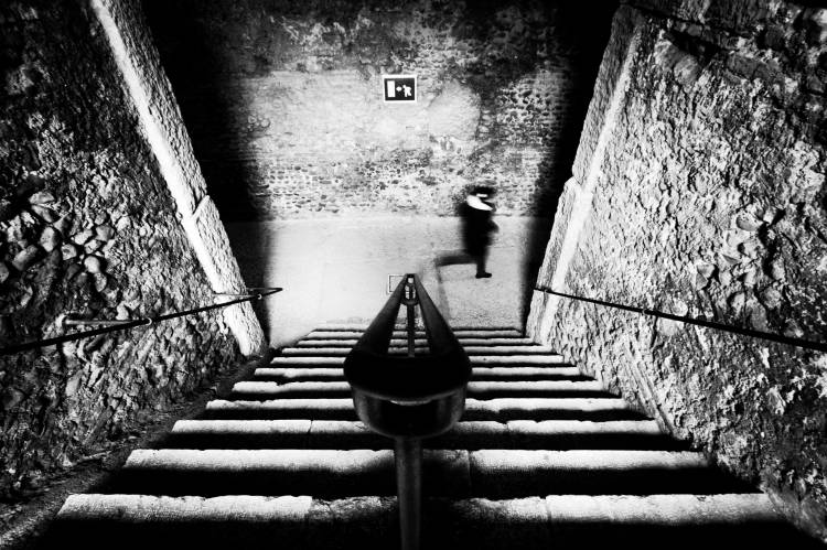 Wrong way! von Paco Palazon