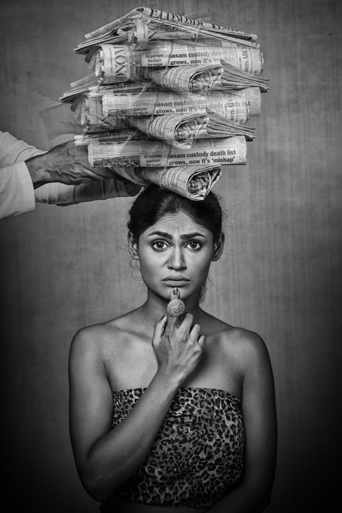 PRESSURE OF MEDIA von PARTHA BHATTACHARYYA