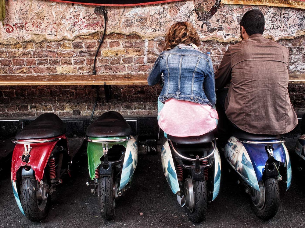 Twos Company von Pauline Miller