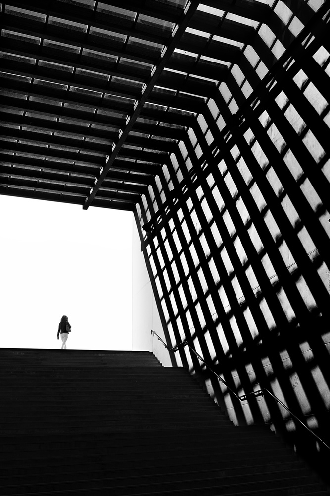 Things Behind the Sun von Paulo Abrantes