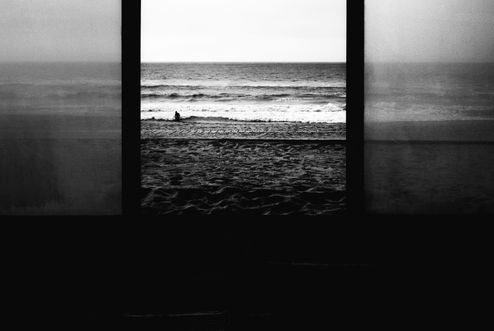 False Horizon von Paulo Abrantes