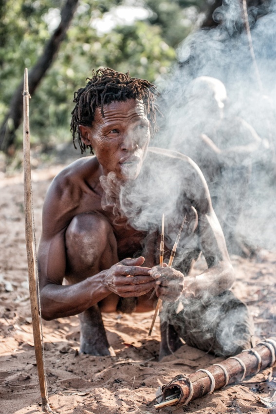 bushmen: hunters and gatherers von Pavol Stranak