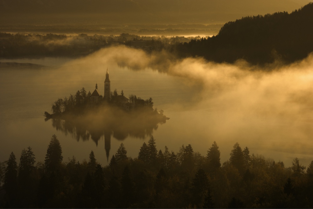 Mysterious morning von Peter Banny