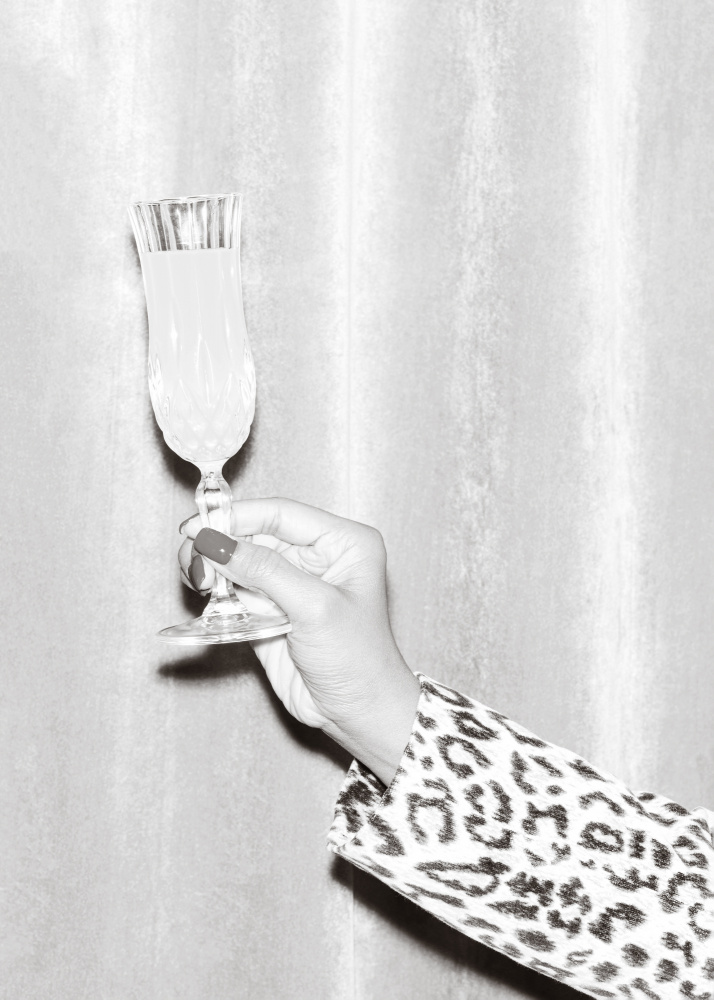 Hands Glass Black and White von Pictufy Studio III