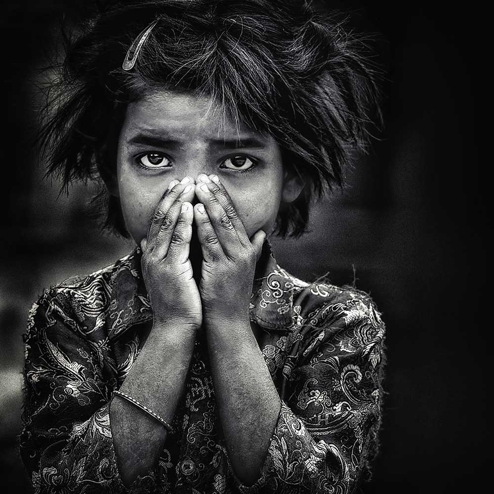 das kleine Mädchen und sie von Piet Flour