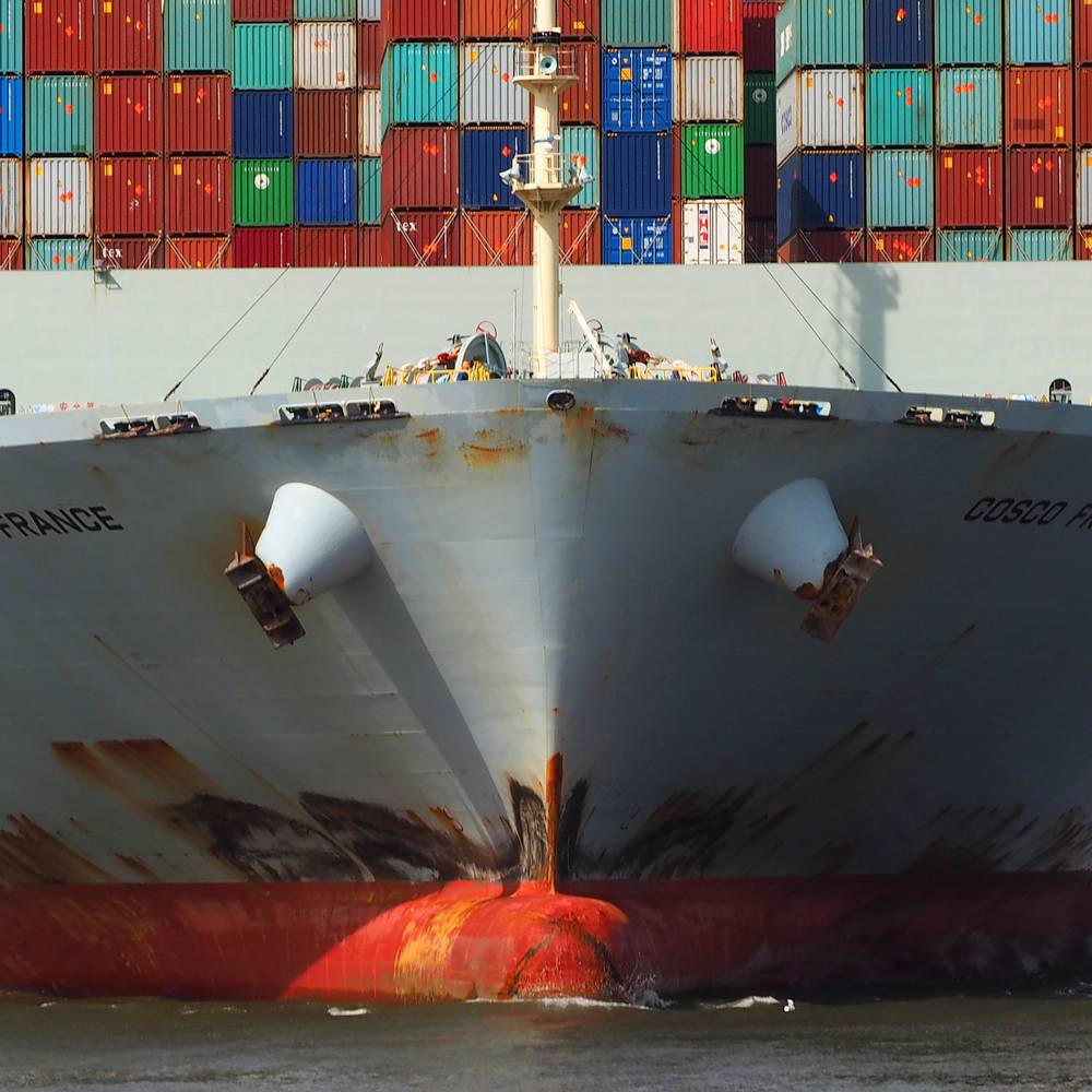 Cosco Container 3 von Regina Porip