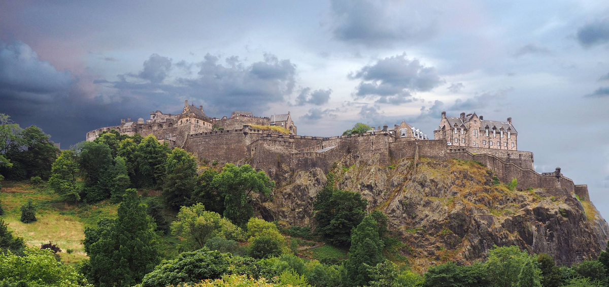 Edinburgh 5 von Regina Porip