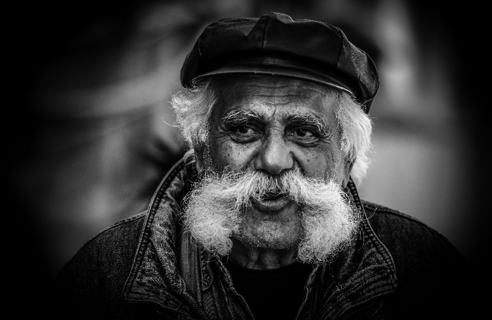 Schnurrbartmann von Rabia Basha