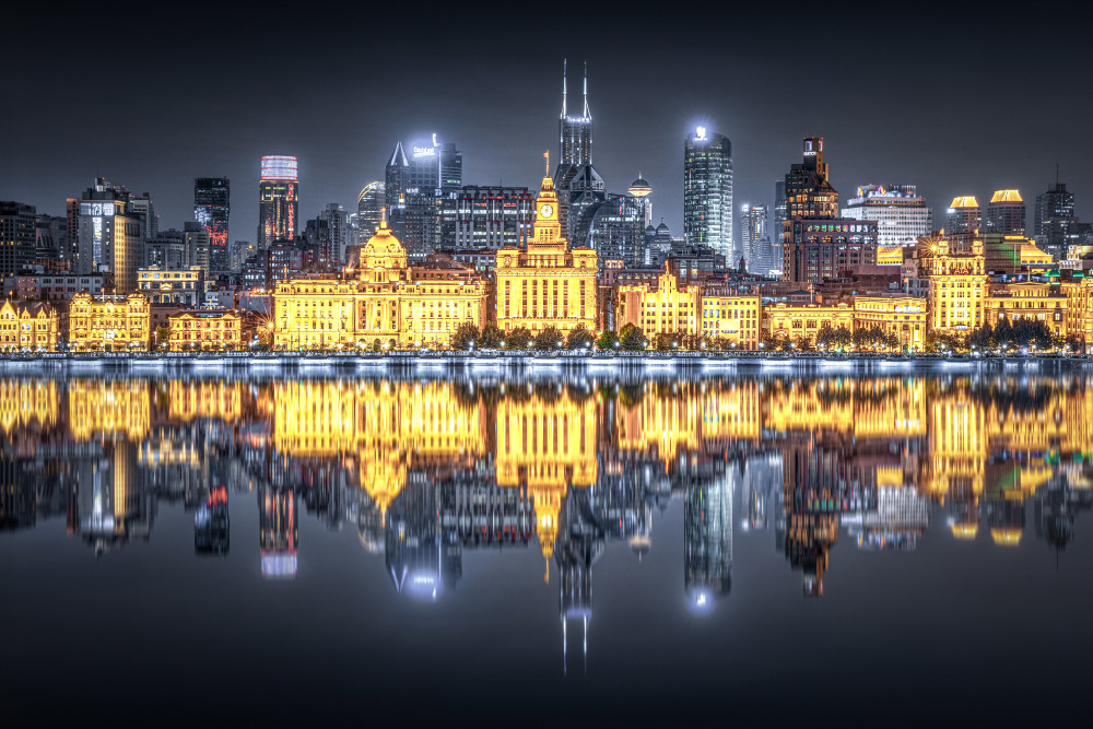 Golden Night von Ran Shen