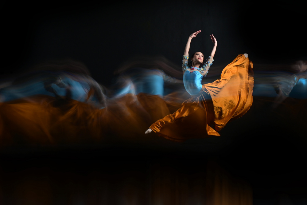 Jump von Rawisyah Aditya