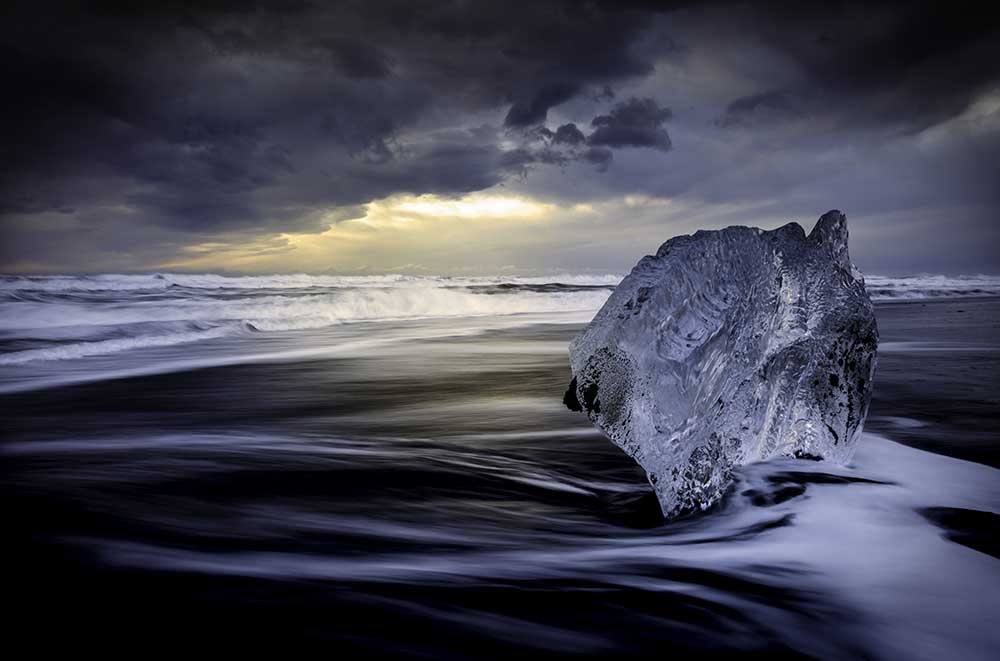 Sonnenaufgang zwischen Eis von Rodrigo Núñez Buj