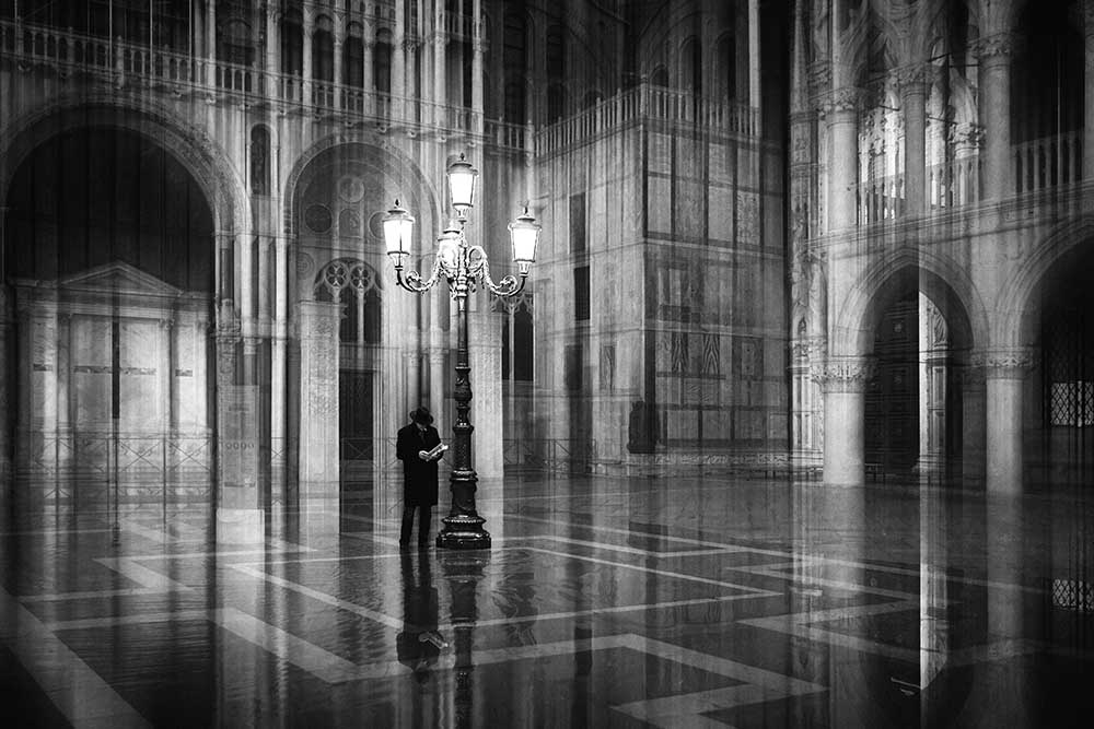 der Zeitungsleser von Roswitha Schleicher-Schwarz