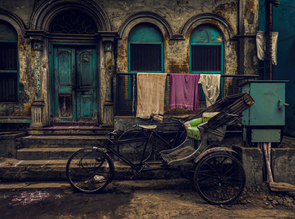 Old streets (Benares) von Roxana Labagnara