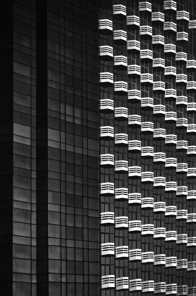 Balconies on Wilshire Boulevard von Roxana Labagnara