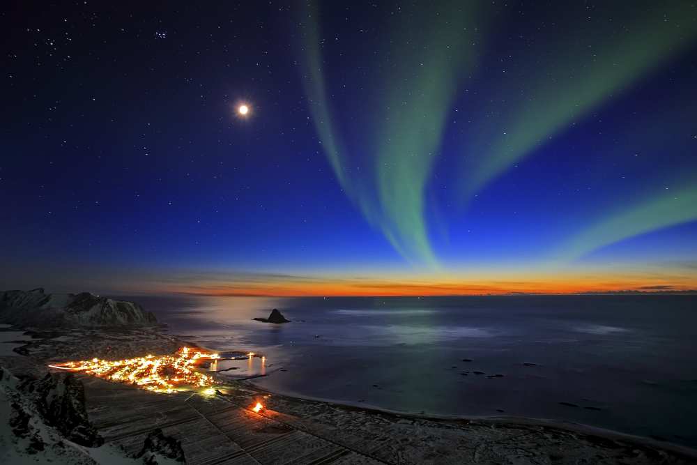 Sunset at Bleik von Roy Samuelsen