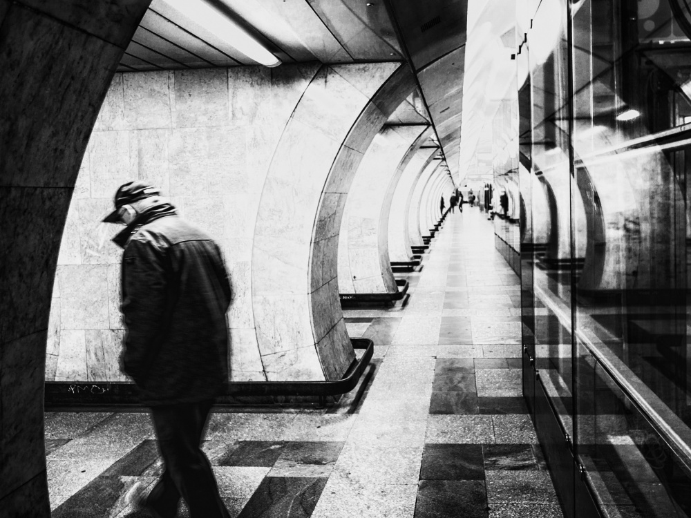 Man in the underground von Rudolf Baranovic