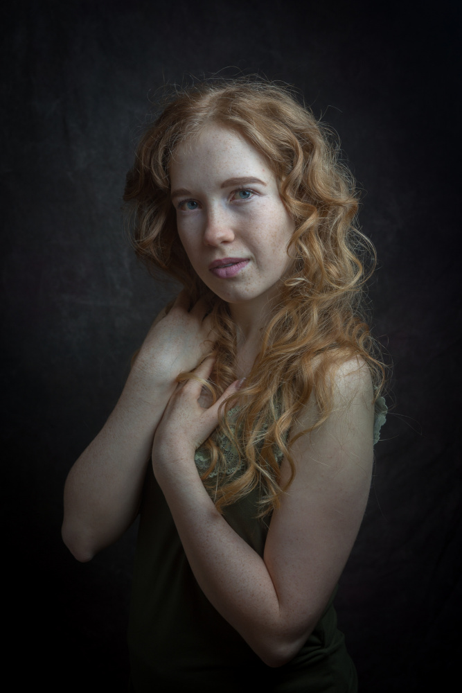 girl with red hair von Ruth Franke