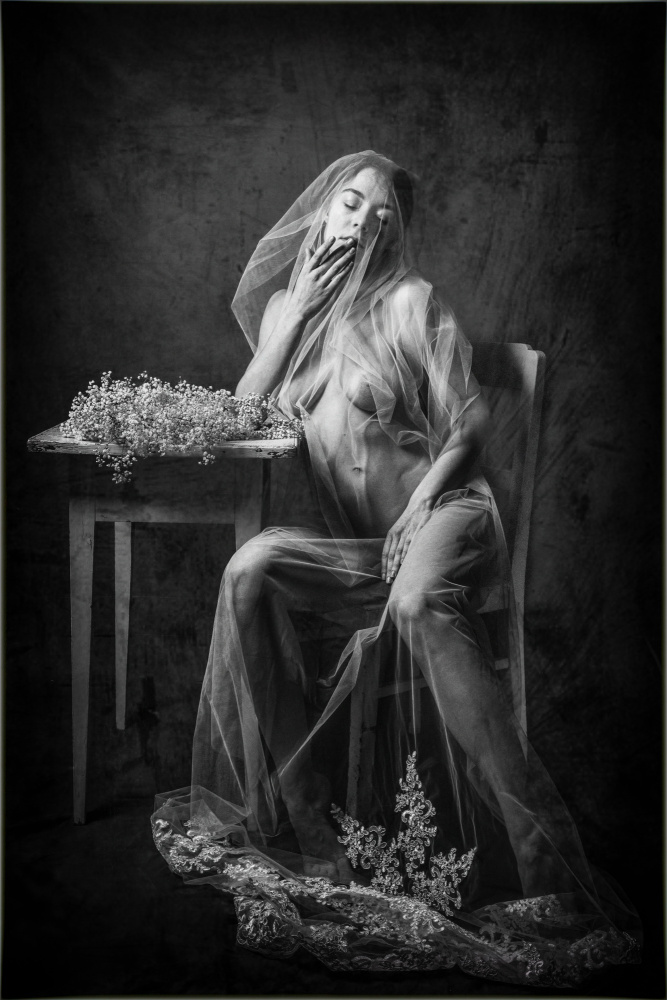 and in the end all I learned was how to be strong alone. von Ruth Franke