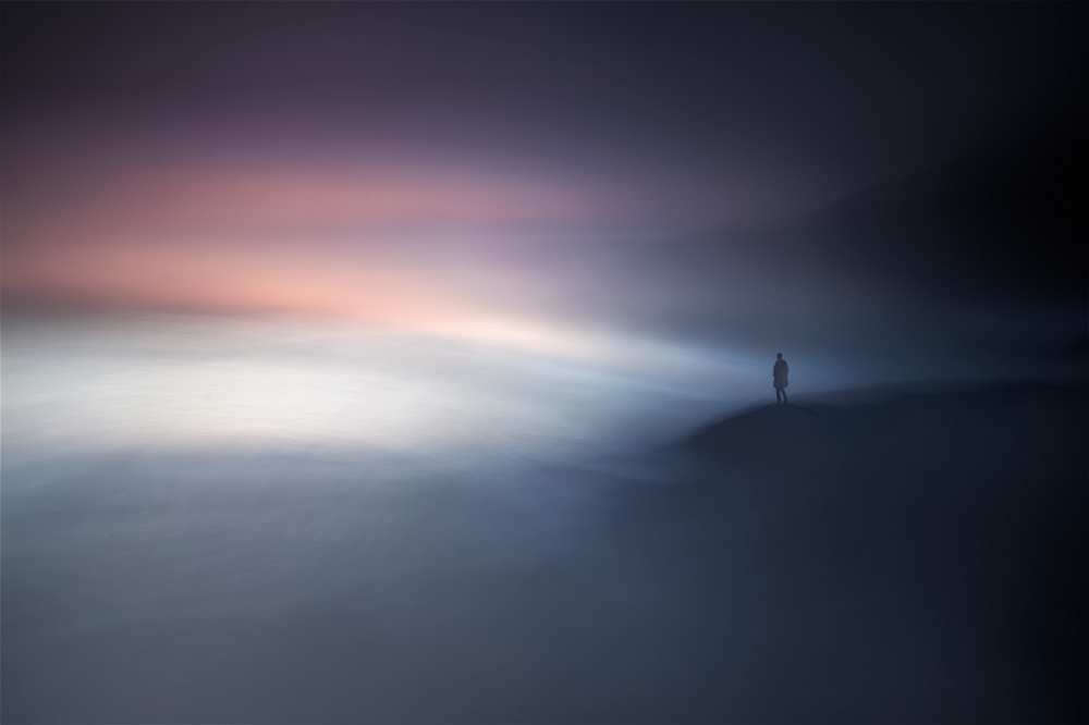 Waiting for a new day von Santiago Pascual Buye