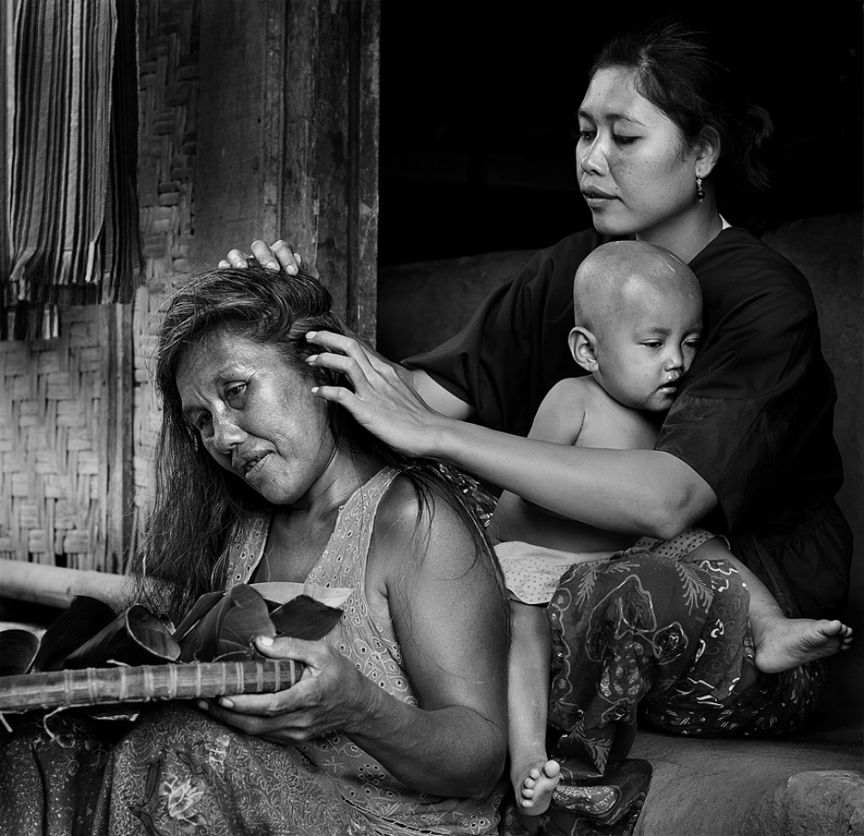 Mom\'s job von Sebastian Kisworo