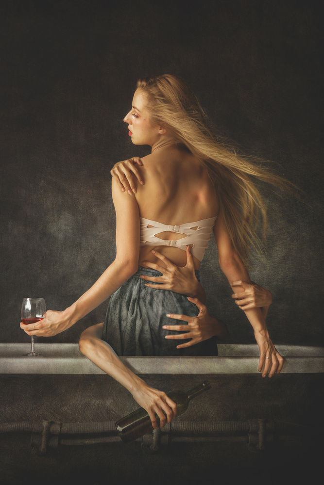 Pour me more love von Sebastian Kisworo