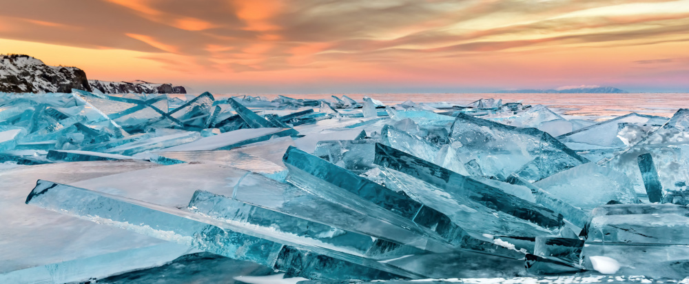 Baikal ice on sunset von Sergey Pesterev
