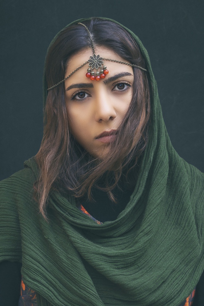Persian girl von Shima Abbasian