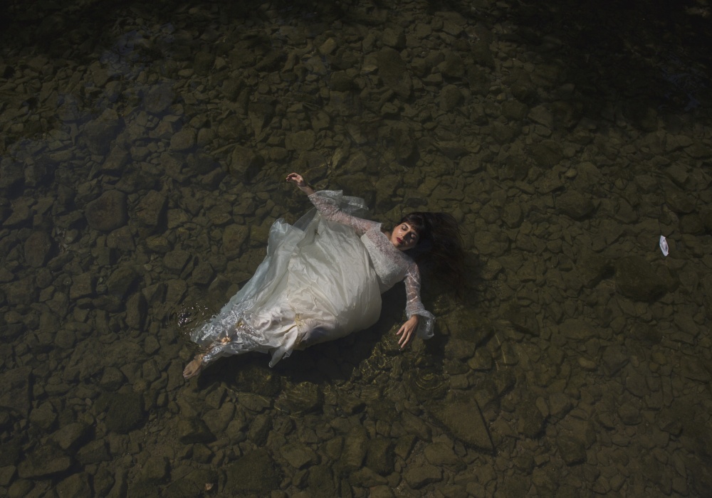 " A Saudade "  from  "Oníria" a co project with the plastic artist Sílvia Patr von Sofia Mota