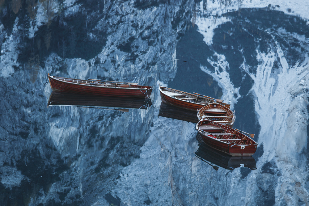 * 21 - - 25  * von Stani Szilagyi