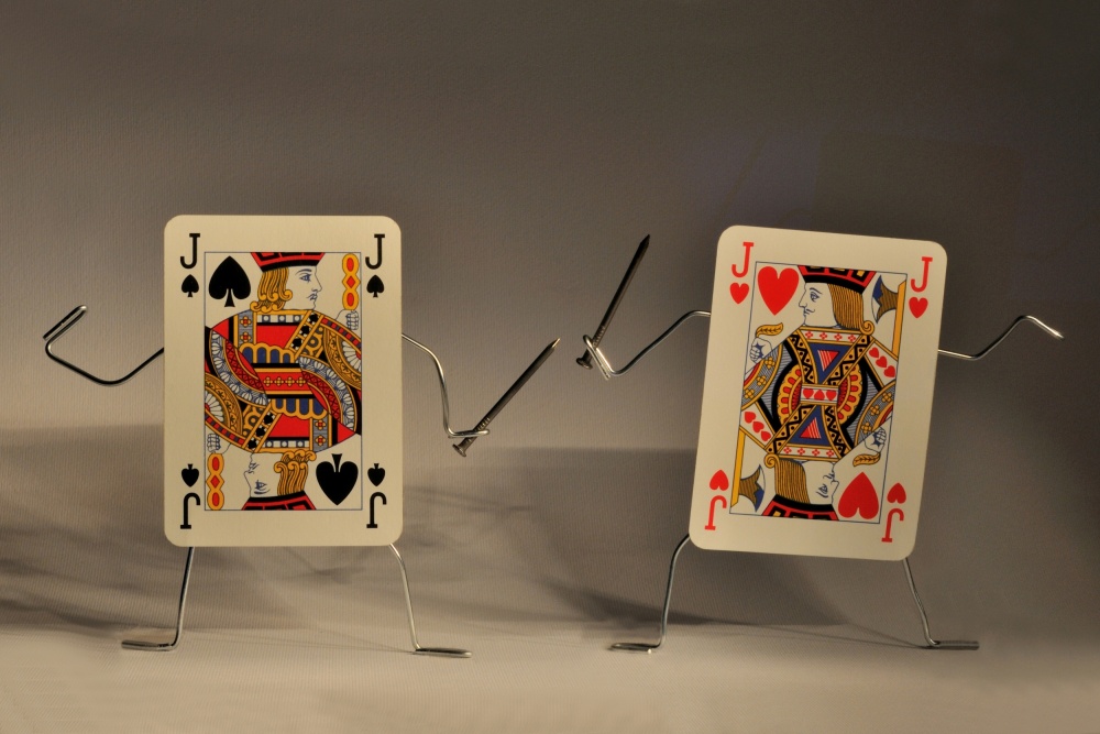 J vs J von Stefano Paolini