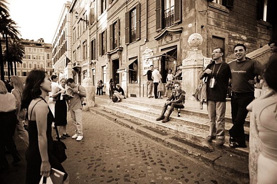Man with spiked hair smoking and drinking, 2004 (b/w photo)  von Stephen  Spiller