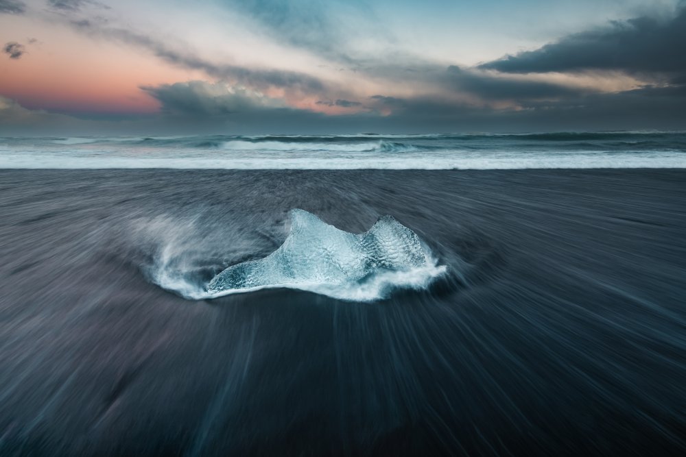 Returning Home von Sunny Ding