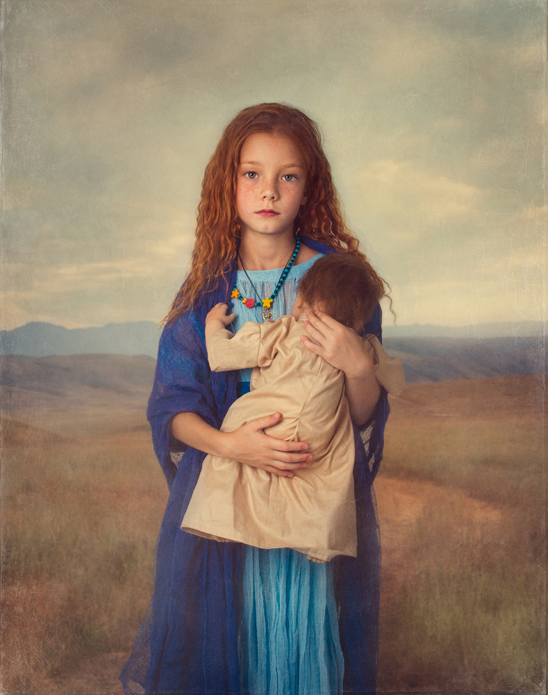 Motherhood von Svetlana Melik-Nubarova