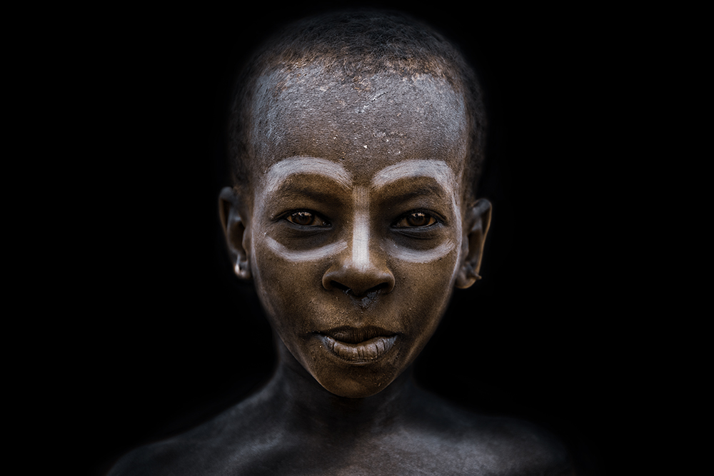 Boy from Mursi tribe SIYP,Southern Ethiopia von Svetlin Yosifov