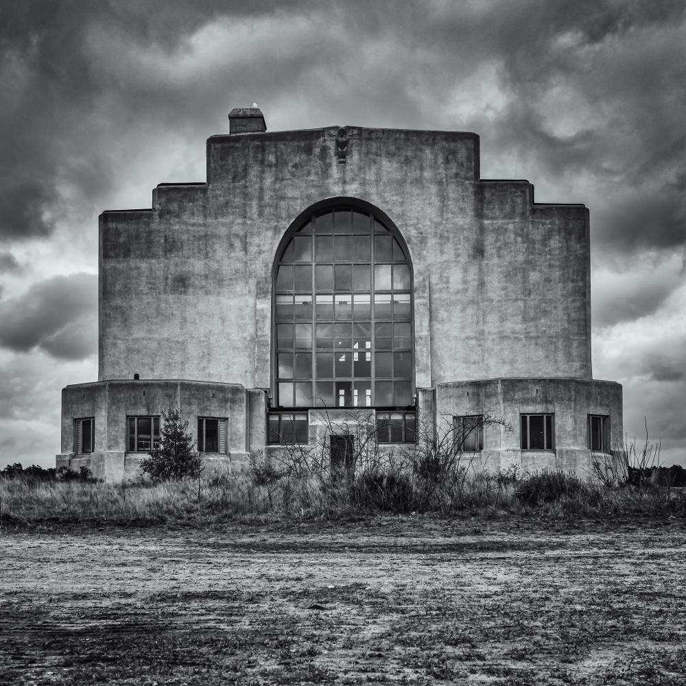 Forgotten landmark von Sylvia Peper