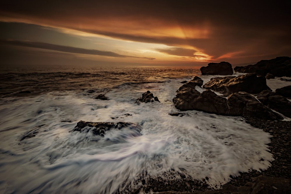 Sunset on the coast von Takafumi Yamashita