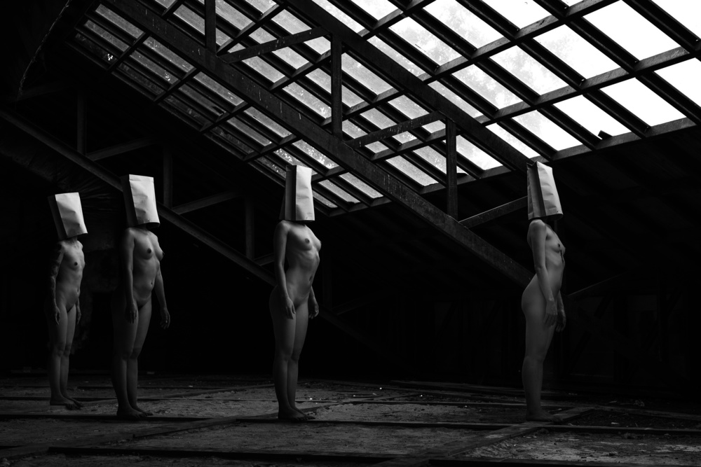 Blind Eyes von Thanakorn Chai Telan