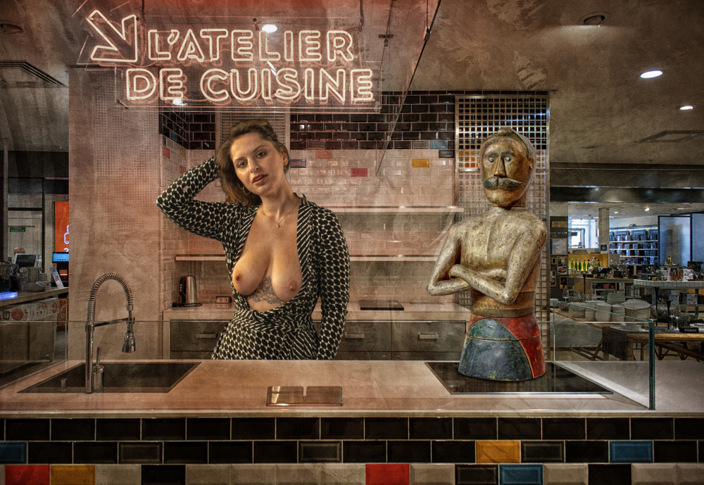 Dans LAtelier de Cuisine von Tom Gore