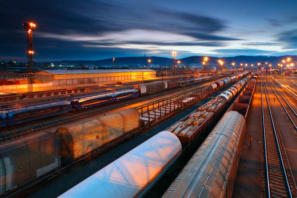 Freight station von Tomas Sereda