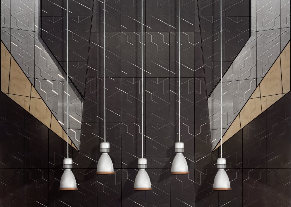 five von Tomasz Buczkowski ( Tomush )