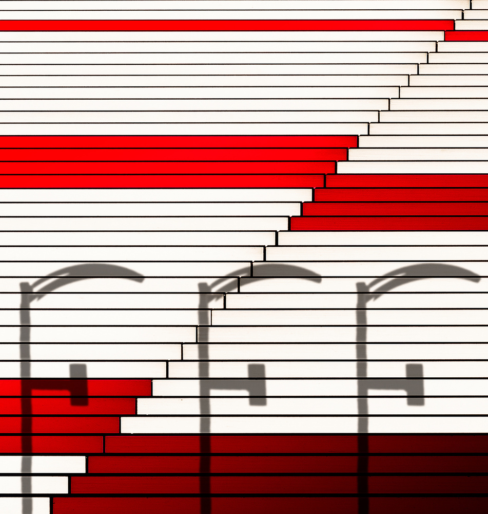 displaced von Tomasz Buczkowski ( Tomush )