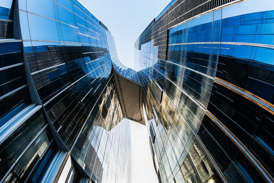 skyward projection von Toni Guerra