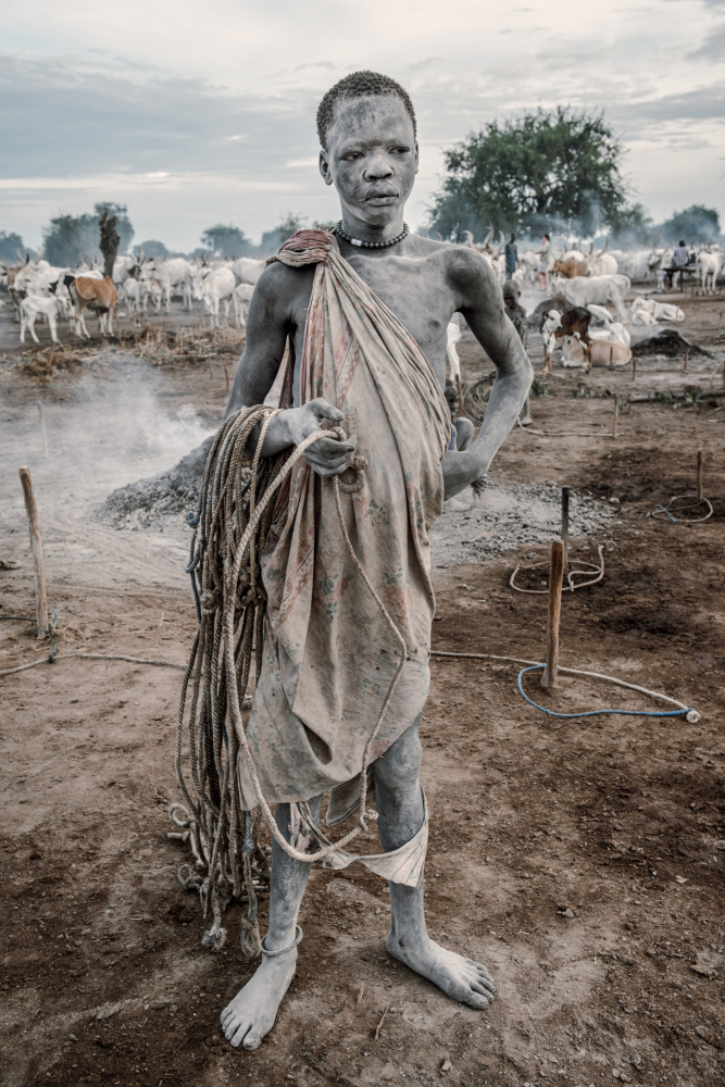 Young Mundari herder von Trevor Cole