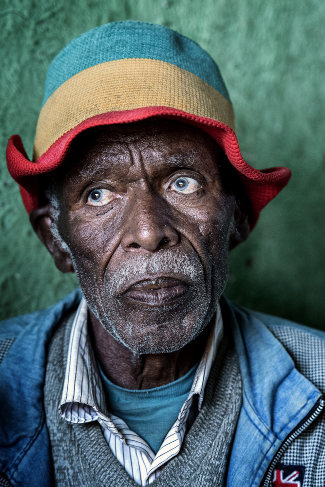 Man of the Dorze von Trevor Cole