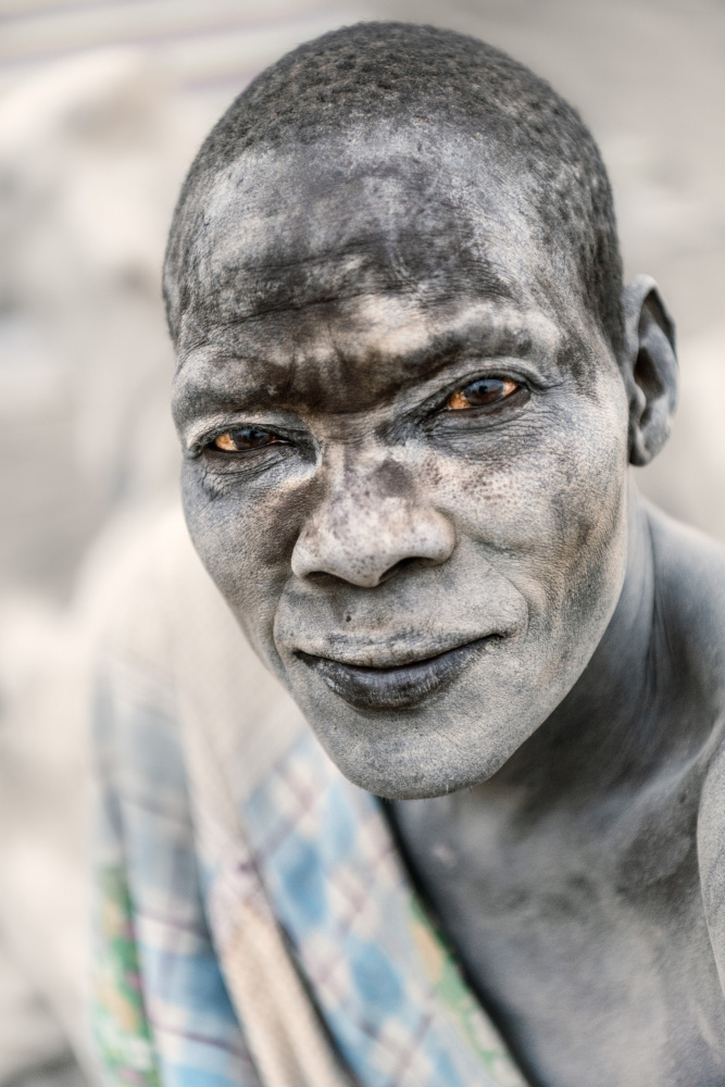 Mundari portrait von Trevor Cole