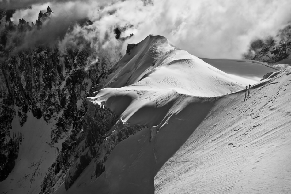 Into the mountains von Ulrik Hasemann