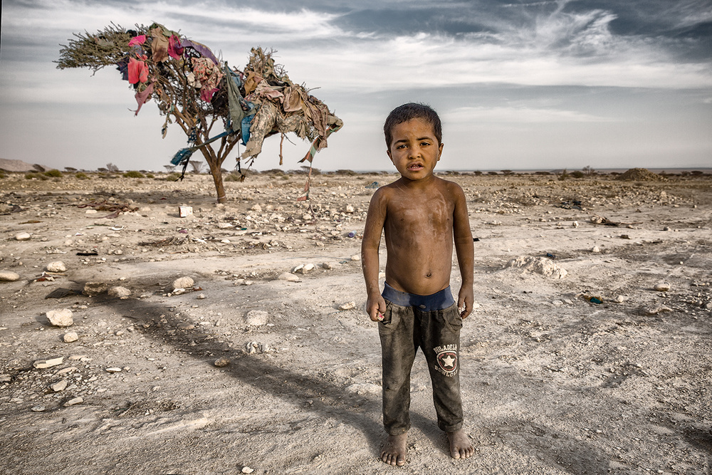 little man von Usef Bagheri