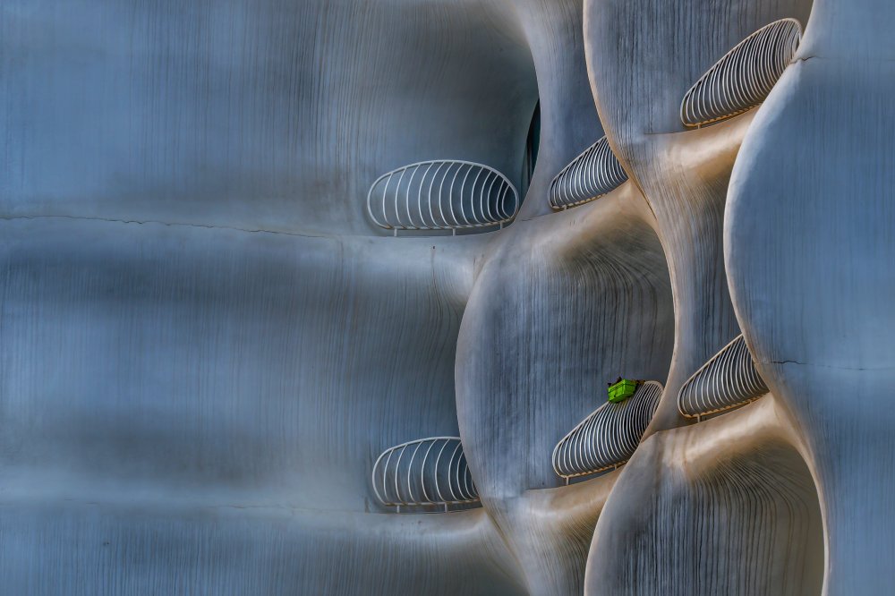 Linens von Vahid Yavari