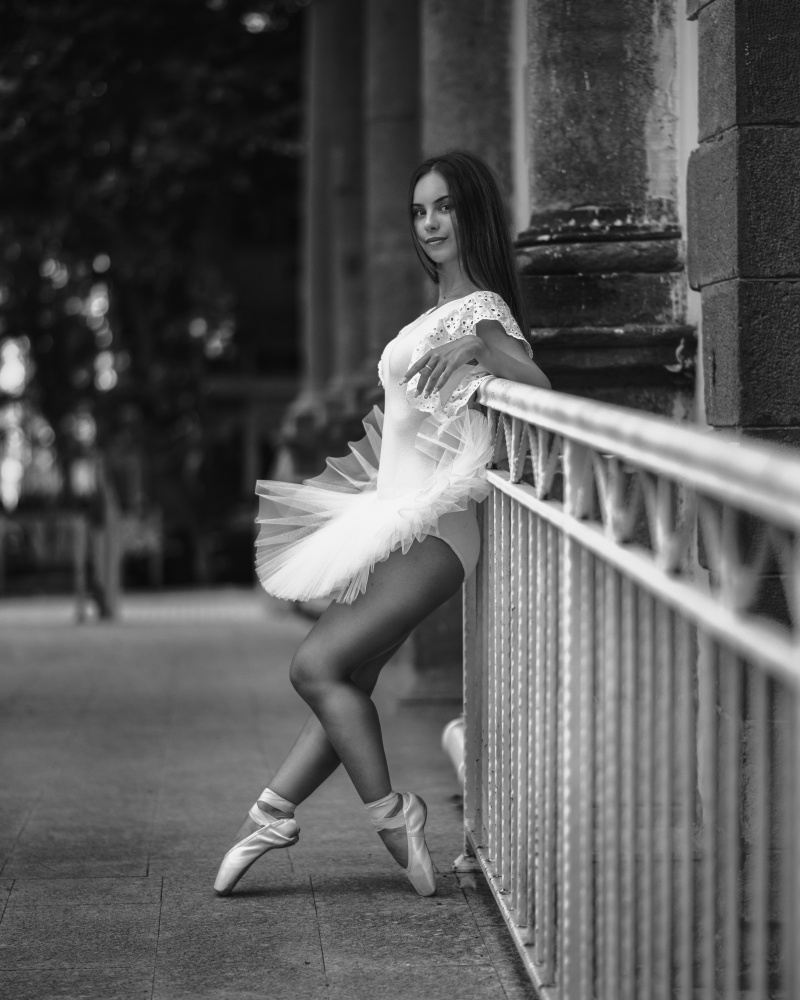 Ballerina BW von Vasil Nanev
